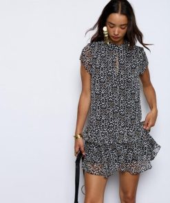 Bonnitimmons.shop0e38981555 2