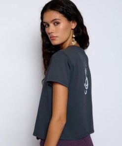 Bonnitimmons.shop60308f23e9 2