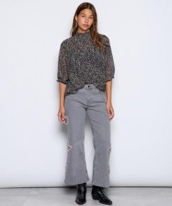 Bonnitimmons.shopf10db22ece 1